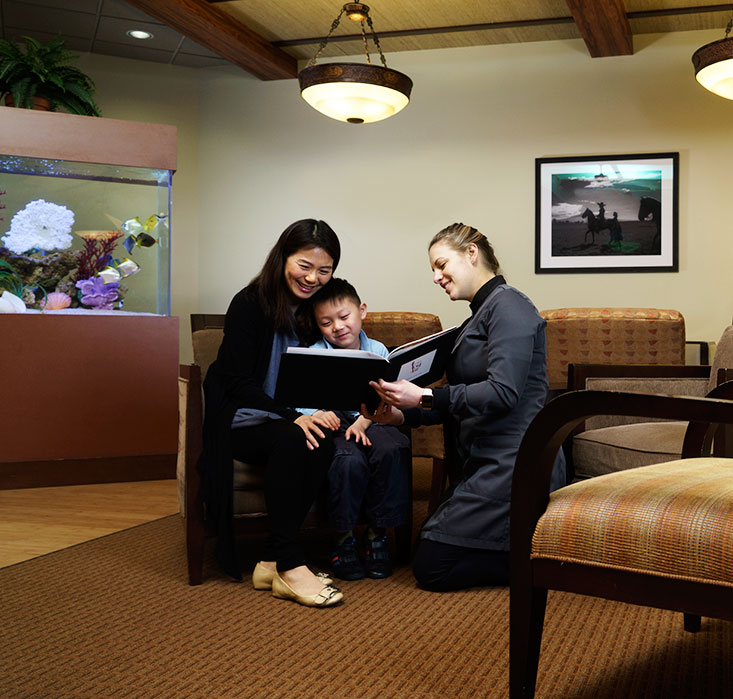 first visit pediatric dentist in lobby